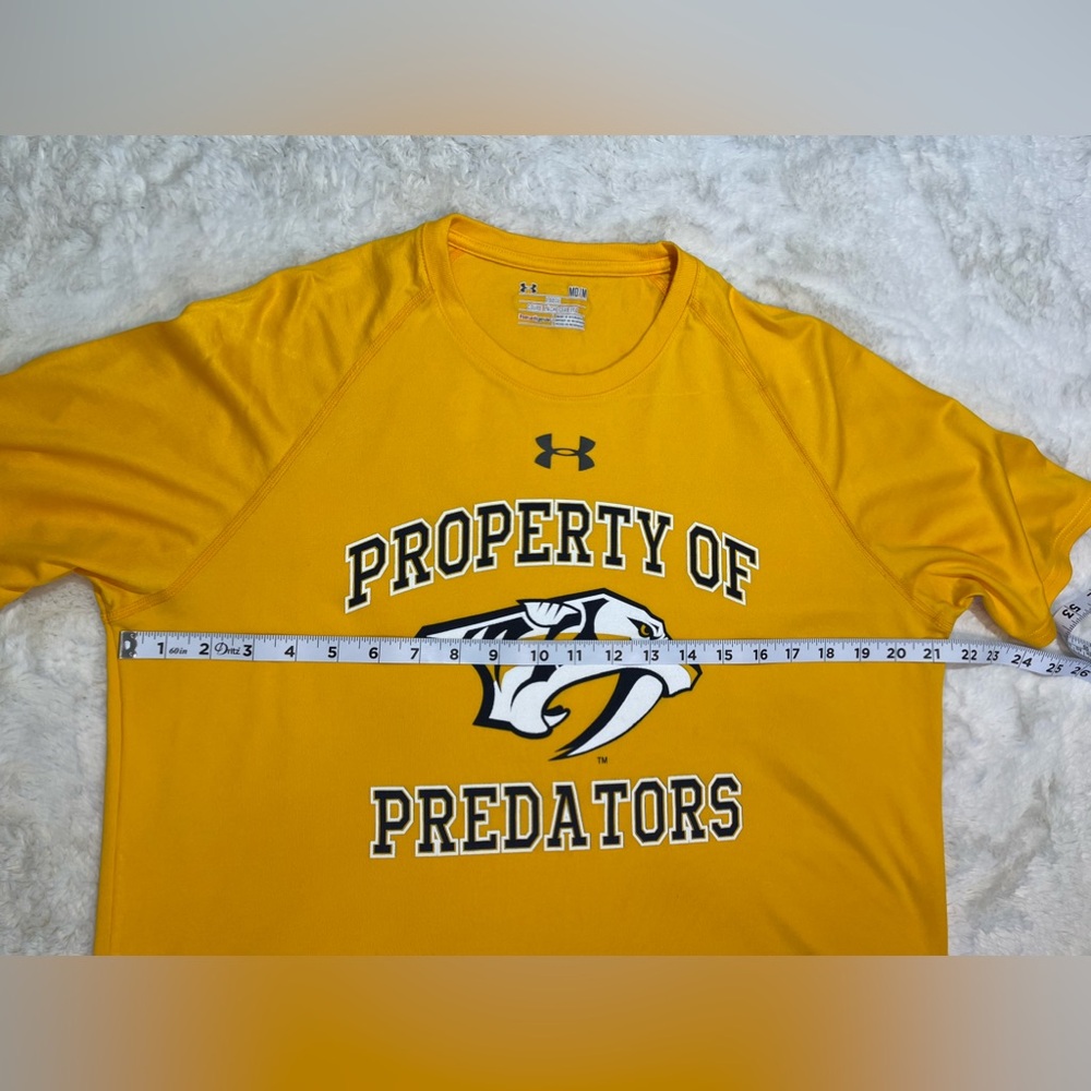 Under Armour heatgear loose cut size medium Nashville Predators - Picture 5 of 7